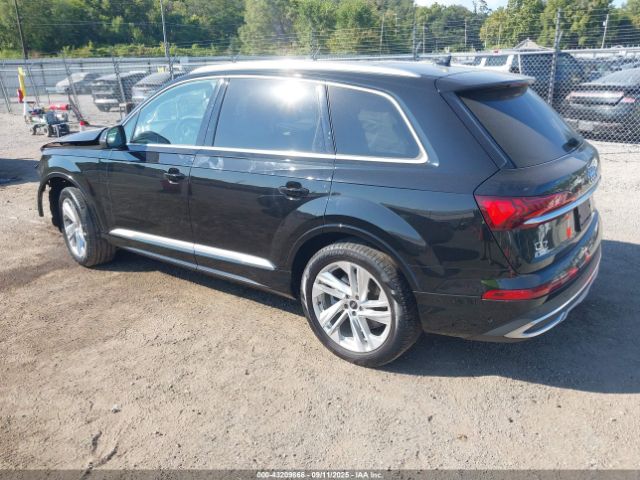 2021 AUDI Q7 WA1LJAF77MD022834 Photo 2