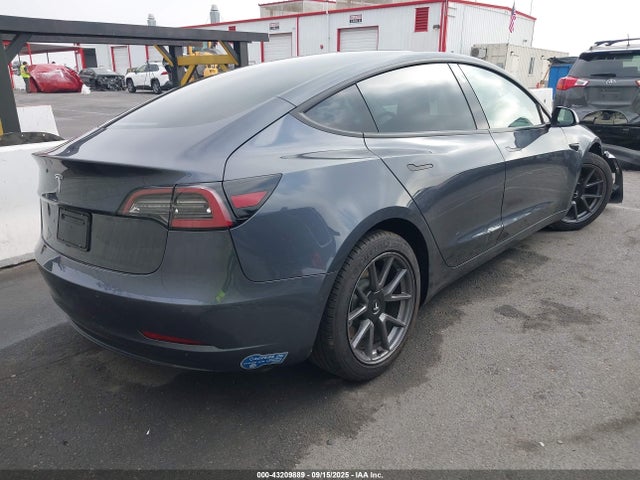 2021 TESLA MODEL 3 5YJ3E1EA4MF919335 Photo 3