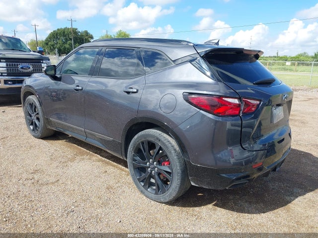 Chevrolet lgx 2021 3GNKBERS1MS568090 Image 3