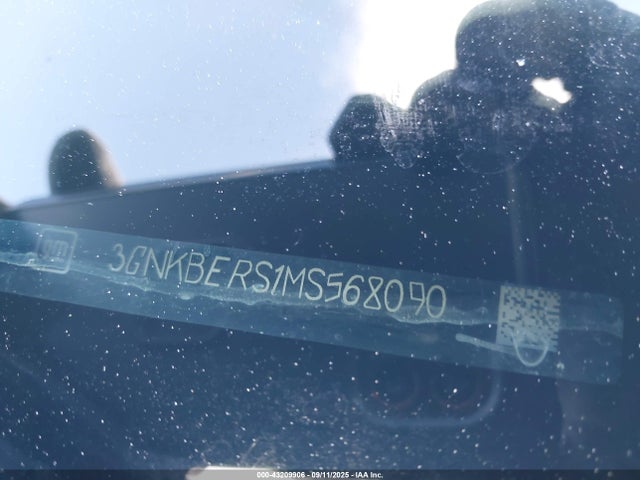 Chevrolet lgx 2021 3GNKBERS1MS568090 Image 9