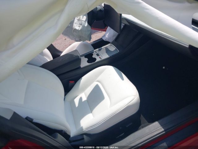 2022 TESLA MODEL 3 5YJ3E1EA3NF111219 Photo 4