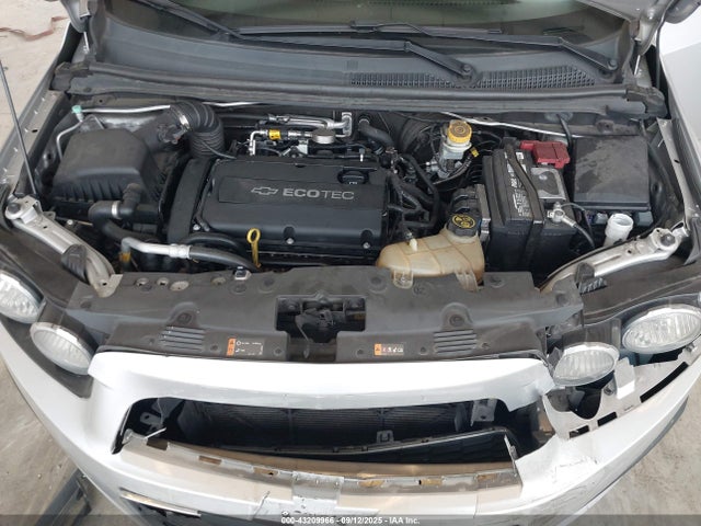Chevrolet lwe 2014 1G1JD6SG1E4135891 Image 10