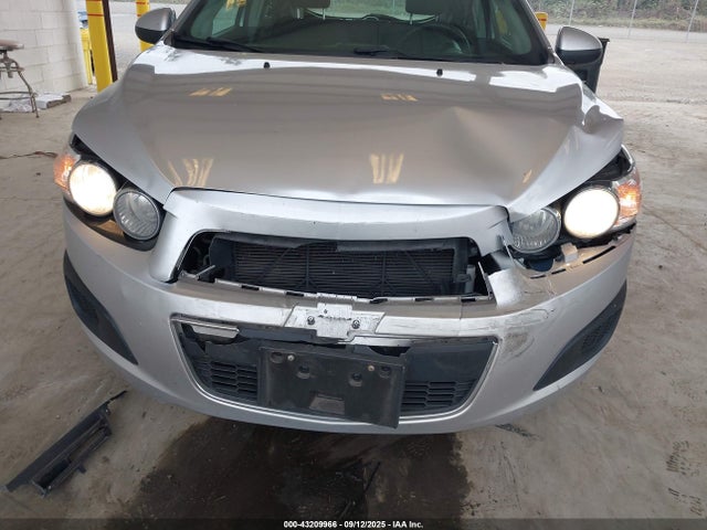 Chevrolet lwe 2014 1G1JD6SG1E4135891 Image 6