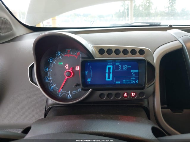Chevrolet lwe 2014 1G1JD6SG1E4135891 Image 7