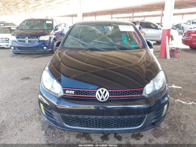 WVWHD7AJXEW011292 Volkswagen 2014