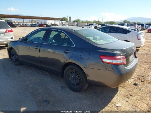 2011 TOYOTA CAMRY 4T1BF3EK2BU163047 Photo 2