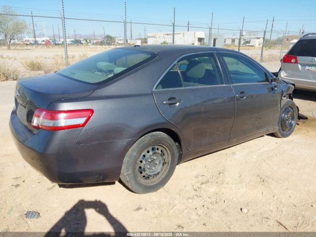 2011 TOYOTA CAMRY 4T1BF3EK2BU163047 Photo 3