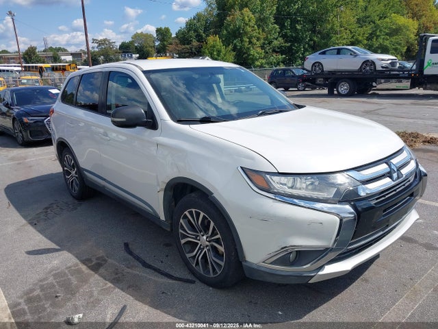 2016 MITSUBISHI OUTLANDER JA4AD2A33GZ000202 Photo 0