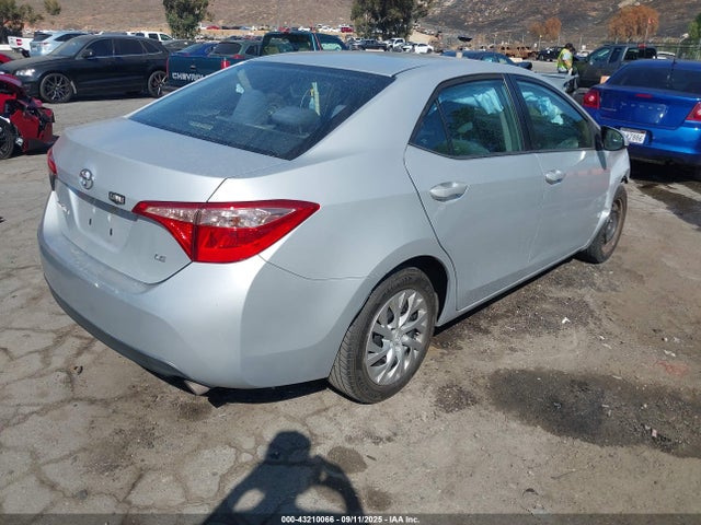 2T1BURHE5KC232393 Toyota COROLLA LE