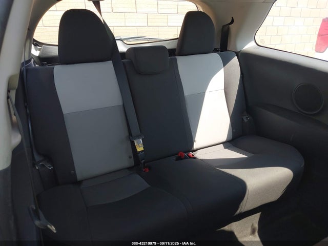 Toyota YARIS L 2018 VNKJTUD32JA096255 Image 8