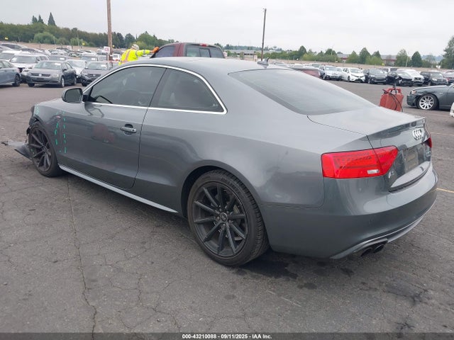 2016 AUDI A5 WAUM2AFR0GA026686 Photo 2