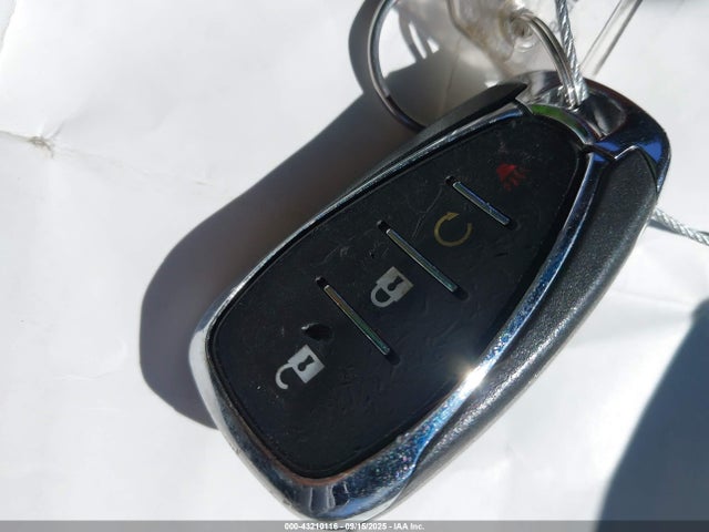 1G1FX6S09P4139108 Chevrolet 2023