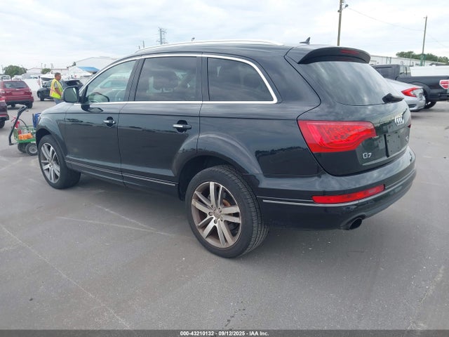 2014 AUDI Q7 WA1LGAFE2ED013683 Photo 2