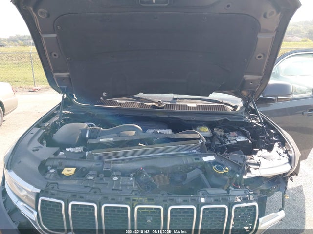 1C4SJVDT3NS157136 Jeep Wagoneer