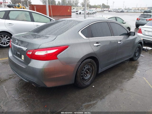 2016 Nissan Altima მანქანა იყიდება აუქციონზე, vin: 1N4AL3AP4GN335354, აუქციონის ნომერი: 43210151