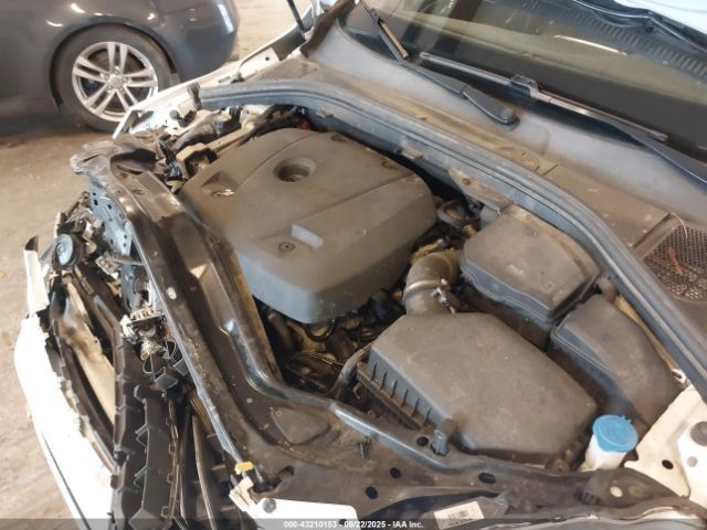 2017 VOLVO XC60 YV440MRU7H2195154 Photo 9