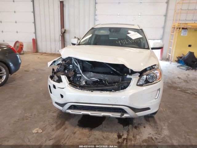 2017 VOLVO XC60 YV440MRU7H2195154 Photo 5