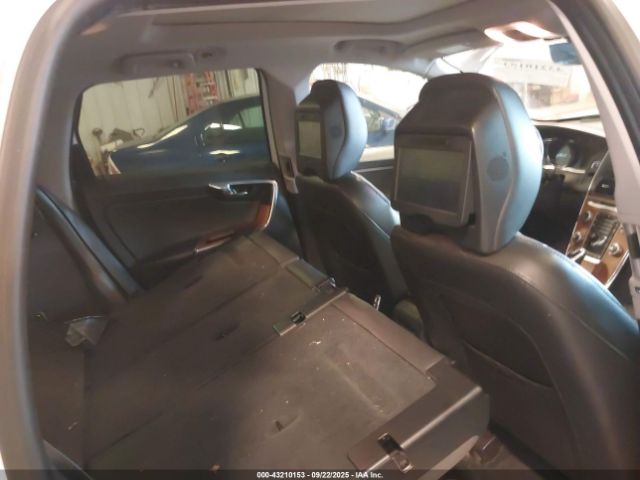 2017 VOLVO XC60 YV440MRU7H2195154 Photo 7