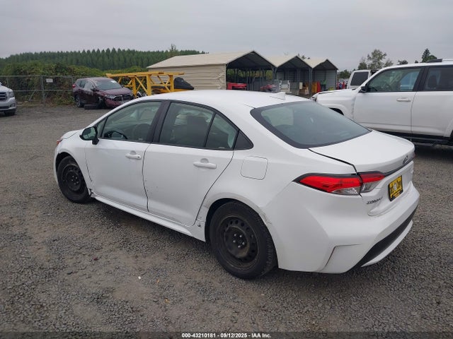 JTDEPMAE4MJ185818 Toyota COROLLA LE