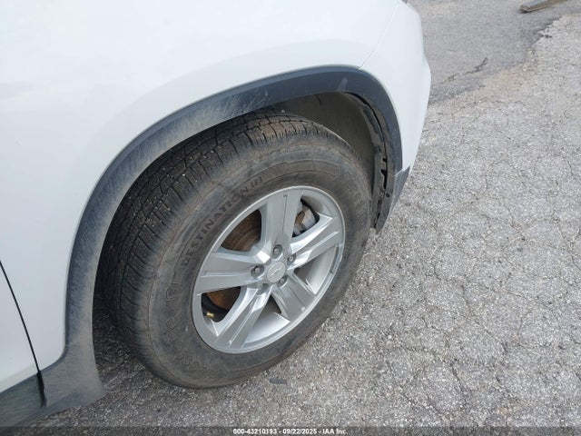 KL7CJKSMXMB364438 Chevrolet le2