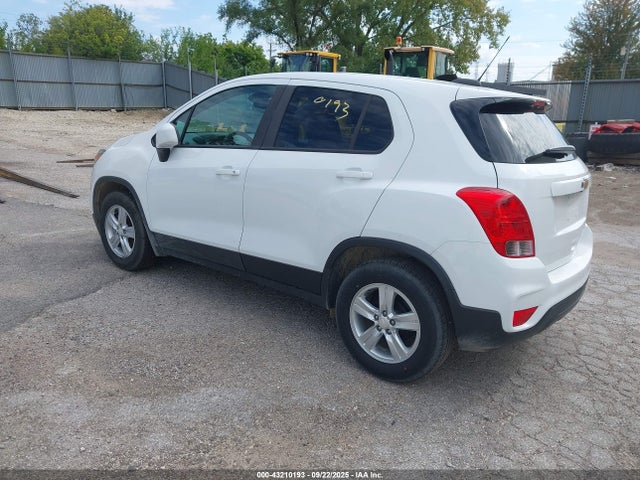 KL7CJKSMXMB364438 Chevrolet le2