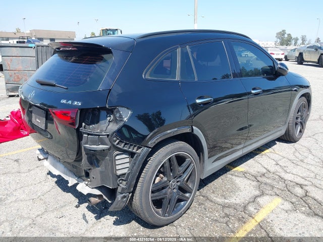 W1N4N5BB0MJ315873 Mercedes-Benz m260