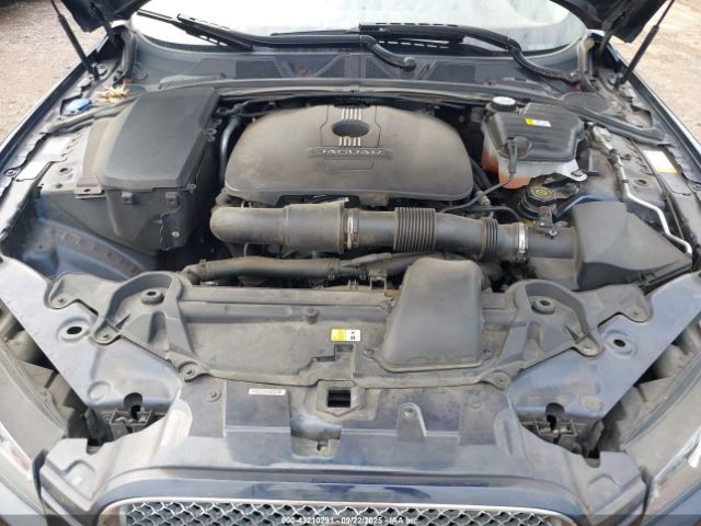 2014 JAGUAR XF SAJWA0ES9EPU19031 Photo 9
