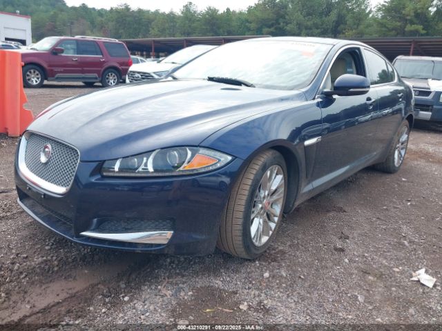 2014 JAGUAR XF SAJWA0ES9EPU19031 Photo 1
