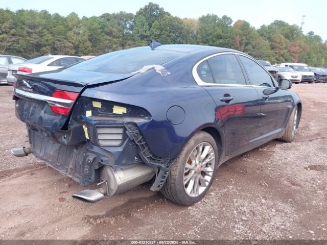 2014 JAGUAR XF SAJWA0ES9EPU19031 Photo 3