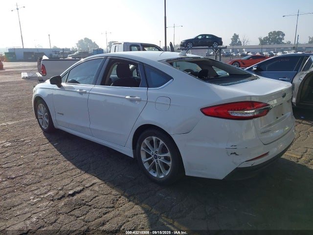 Ford Fusion Hybrid Se 2019 3FA6P0LU7KR220751 Image 3