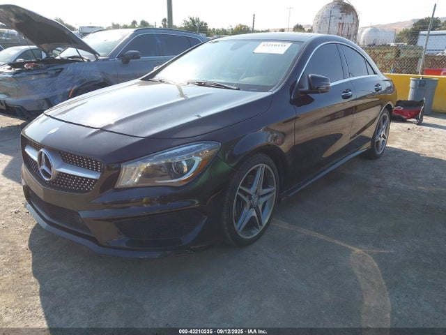 Mercedes-Benz CLA-Class 2015 WDDSJ4EB2FN184964 Image 2