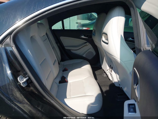 Mercedes-Benz CLA-Class 2015 WDDSJ4EB2FN184964 Image 8