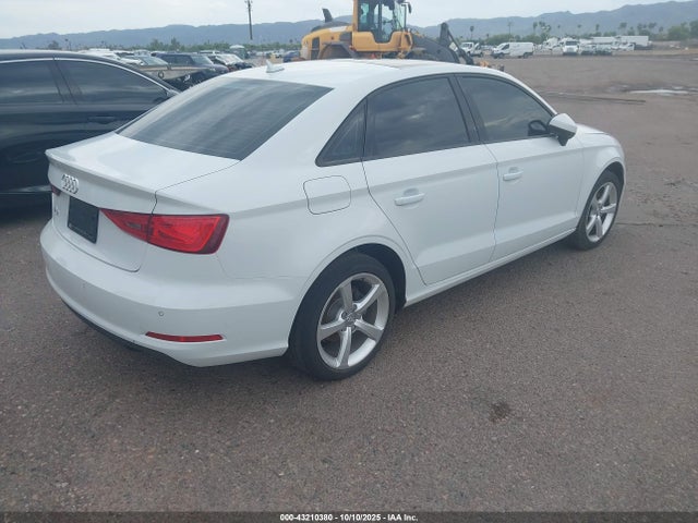 2015 AUDI A3 WAUACGFF7F1074337 Photo 3
