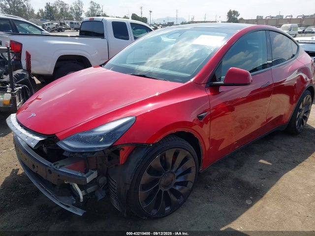 2023 TESLA MODEL Y 7SAYGDEF6PF898895 Photo 1