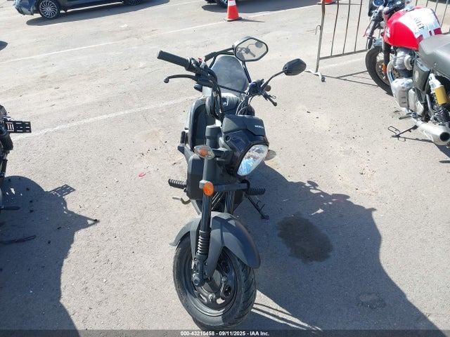 3H1JK0703ND014057 Honda Jk07e-2000001