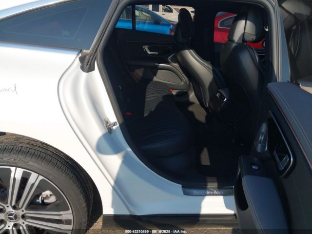 2023 MERCEDES-BENZ EQS 450+ W1KCG2DB6PA032431 Photo 7