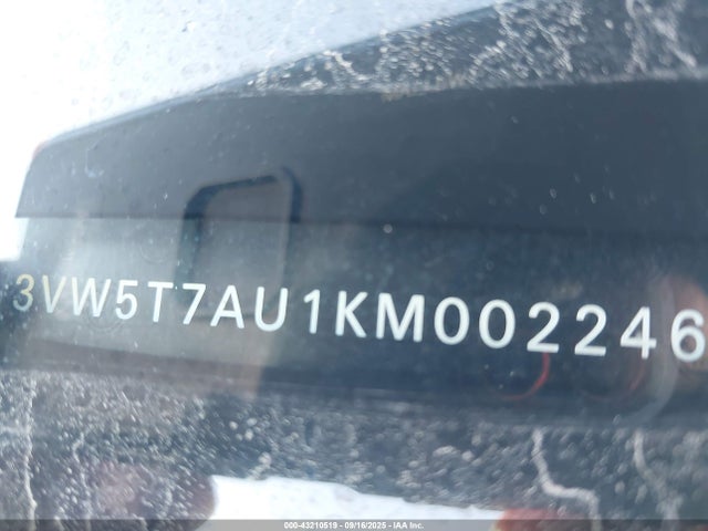 3VW5T7AU1KM002246 Volkswagen 2019