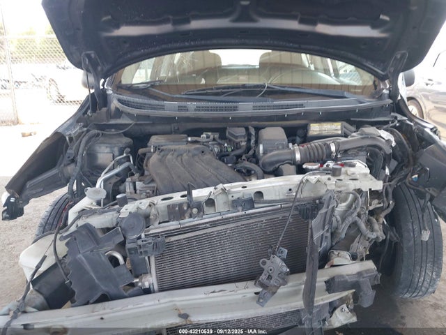 3N1CN7AP7EL820303 Nissan 2014