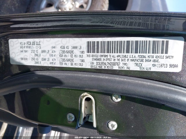 3C6UR5NL7HG568767 RAM 2017