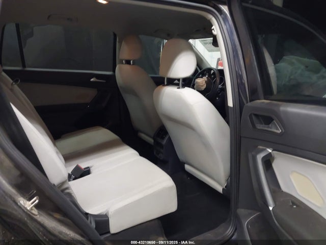 3VV1B7AX9LM083899 Volkswagen Tiguan