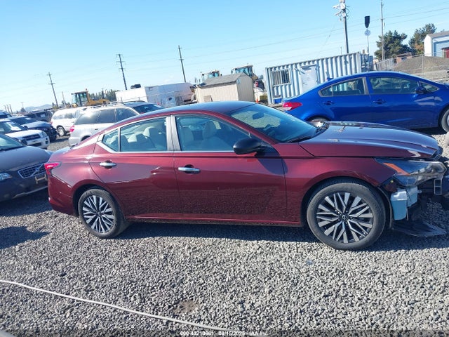Nissan 2025 2025 1N4BL4DV1SN305838 Image 13