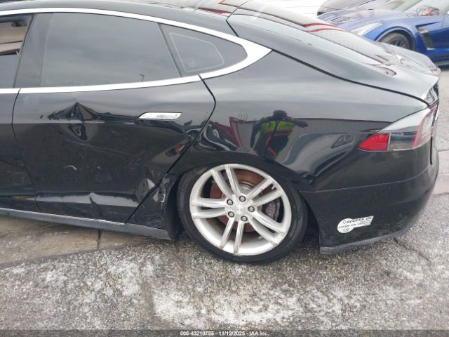 2013 TESLA MODEL S 5YJSA1CN2DFP07286 Photo 5