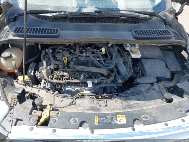 1FMCU0GD3KUA42275 Ford ESCAPE SE