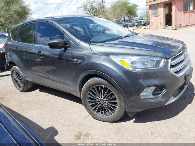 1FMCU0GD3KUA42275 Ford ESCAPE SE