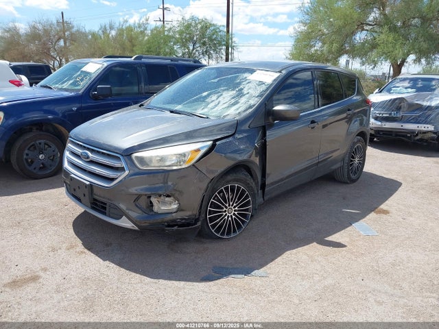 1FMCU0GD3KUA42275 Ford ESCAPE SE