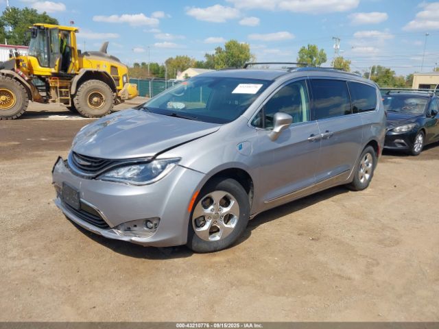 2019 CHRYSLER PACIFICA HYBRID 2C4RC1L78KR508979 Photo 1