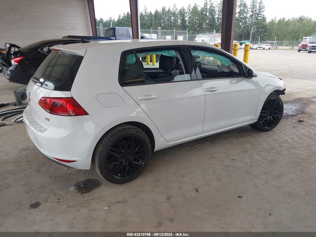 3VW217AUXFM028942 Volkswagen 2015