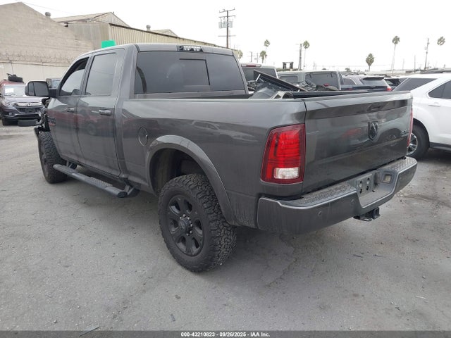 3C6UR5FL5JG261084 RAM 2500