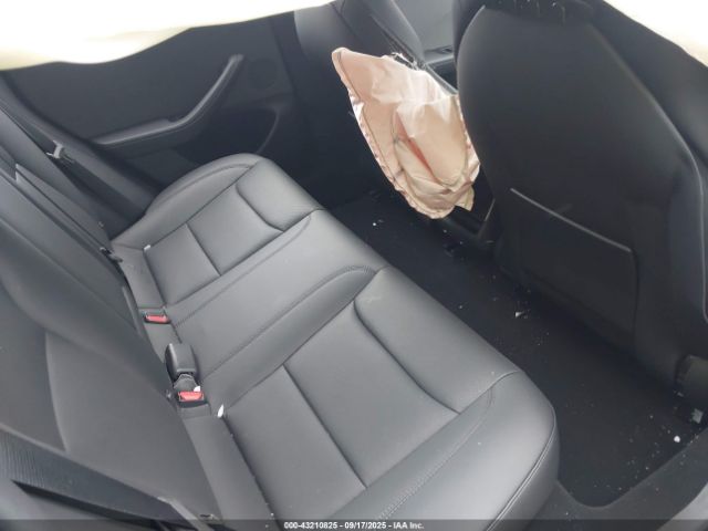 2024 TESLA MODEL 3 5YJ3E1EA2RF747815 Photo 7