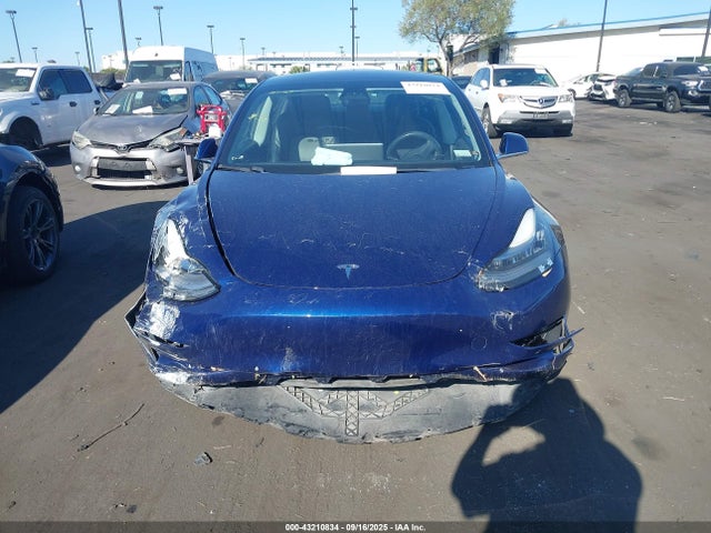 5YJ3E1EA1JF053010 Tesla MODEL 3